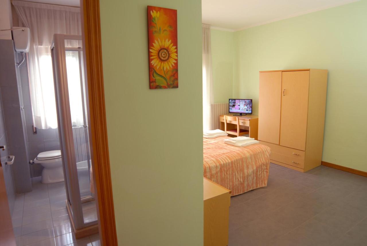 Hotel Del Duca Montedinove Dış mekan fotoğraf
